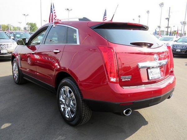 Used 2013 Cadillac SRX Luxury Collection for sale Sold at F.C. Kerbeck Lamborghini Palmyra N.J. in Palmyra NJ 08065 4
