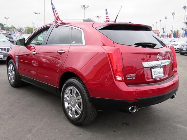 Used 2013 Cadillac SRX Luxury Collection for sale Sold at F.C. Kerbeck Lamborghini Palmyra N.J. in Palmyra NJ 08065 4