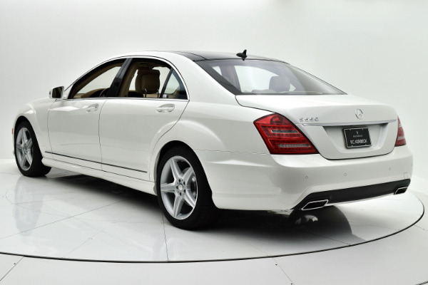 Used 2010 Mercedes-Benz S-Class S 550 for sale Sold at F.C. Kerbeck Lamborghini Palmyra N.J. in Palmyra NJ 08065 4