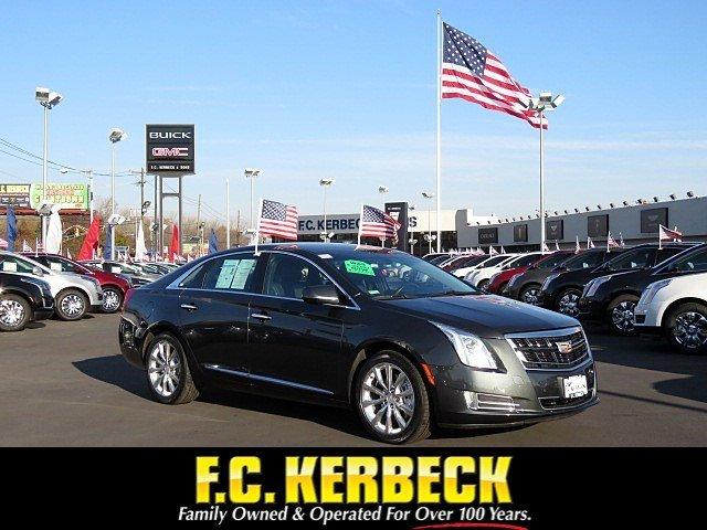 Used 2017 Cadillac XTS Luxury for sale Sold at F.C. Kerbeck Lamborghini Palmyra N.J. in Palmyra NJ 08065 1