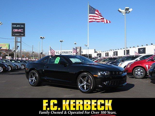 Used 2014 Chevrolet Camaro SS for sale Sold at F.C. Kerbeck Lamborghini Palmyra N.J. in Palmyra NJ 08065 1