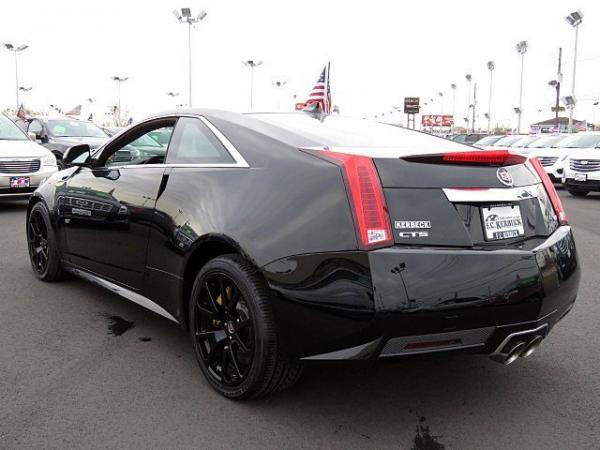Used 2011 Cadillac CTS-V Coupe RWD for sale Sold at F.C. Kerbeck Lamborghini Palmyra N.J. in Palmyra NJ 08065 4