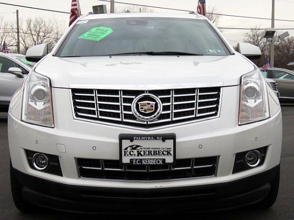 Used 2015 Cadillac SRX Performance Collection for sale Sold at F.C. Kerbeck Lamborghini Palmyra N.J. in Palmyra NJ 08065 2
