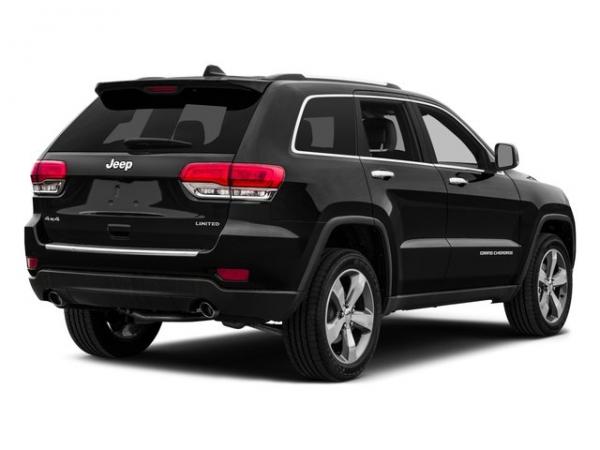 Used 2015 Jeep Grand Cherokee Limited for sale Sold at F.C. Kerbeck Lamborghini Palmyra N.J. in Palmyra NJ 08065 2