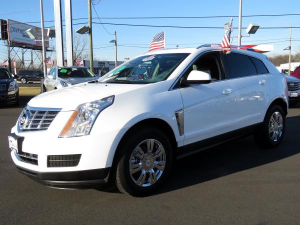 Used 2015 Cadillac SRX Luxury Collection for sale Sold at F.C. Kerbeck Lamborghini Palmyra N.J. in Palmyra NJ 08065 3