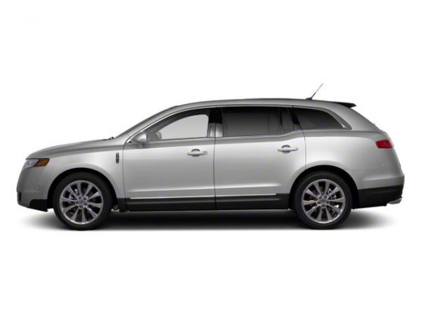 Used 2010 Lincoln MKT w/EcoBoost for sale Sold at F.C. Kerbeck Lamborghini Palmyra N.J. in Palmyra NJ 08065 3