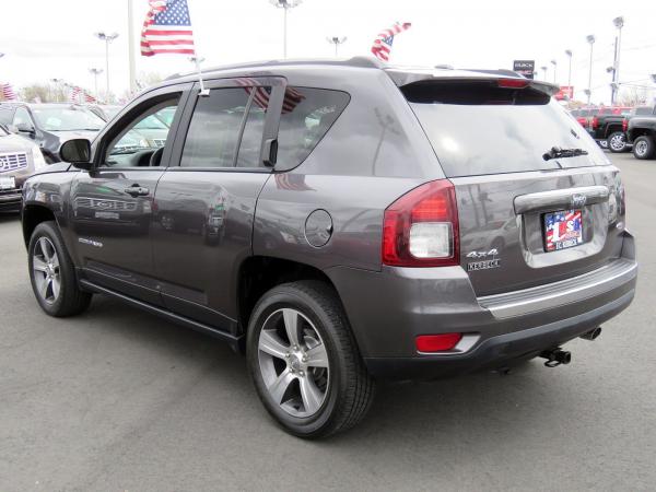 Used 2016 Jeep Compass High Altitude Edition for sale Sold at F.C. Kerbeck Lamborghini Palmyra N.J. in Palmyra NJ 08065 4