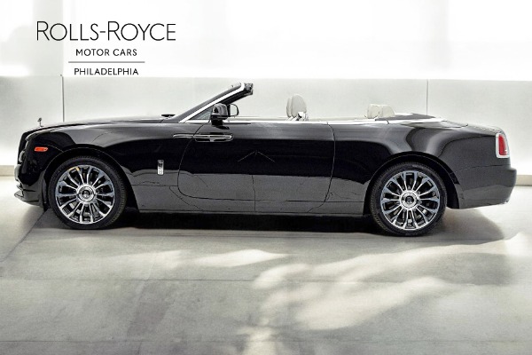 Used 2018 Rolls-Royce Dawn for sale Sold at F.C. Kerbeck Lamborghini Palmyra N.J. in Palmyra NJ 08065 3