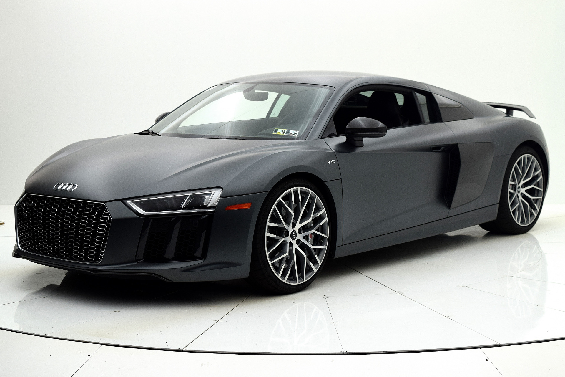 Used 2017 Audi R8 Coupe V10 plus for sale Sold at F.C. Kerbeck Lamborghini Palmyra N.J. in Palmyra NJ 08065 2