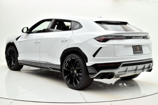 Used 2019 Lamborghini Urus for sale Sold at F.C. Kerbeck Lamborghini Palmyra N.J. in Palmyra NJ 08065 4