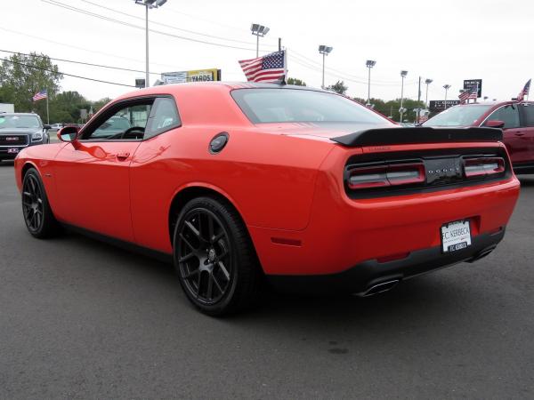 Used 2016 Dodge Challenger R/T Shaker for sale Sold at F.C. Kerbeck Lamborghini Palmyra N.J. in Palmyra NJ 08065 4