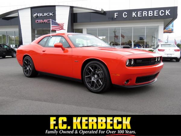 Used 2016 Dodge Challenger R/T Shaker for sale Sold at F.C. Kerbeck Lamborghini Palmyra N.J. in Palmyra NJ 08065 1