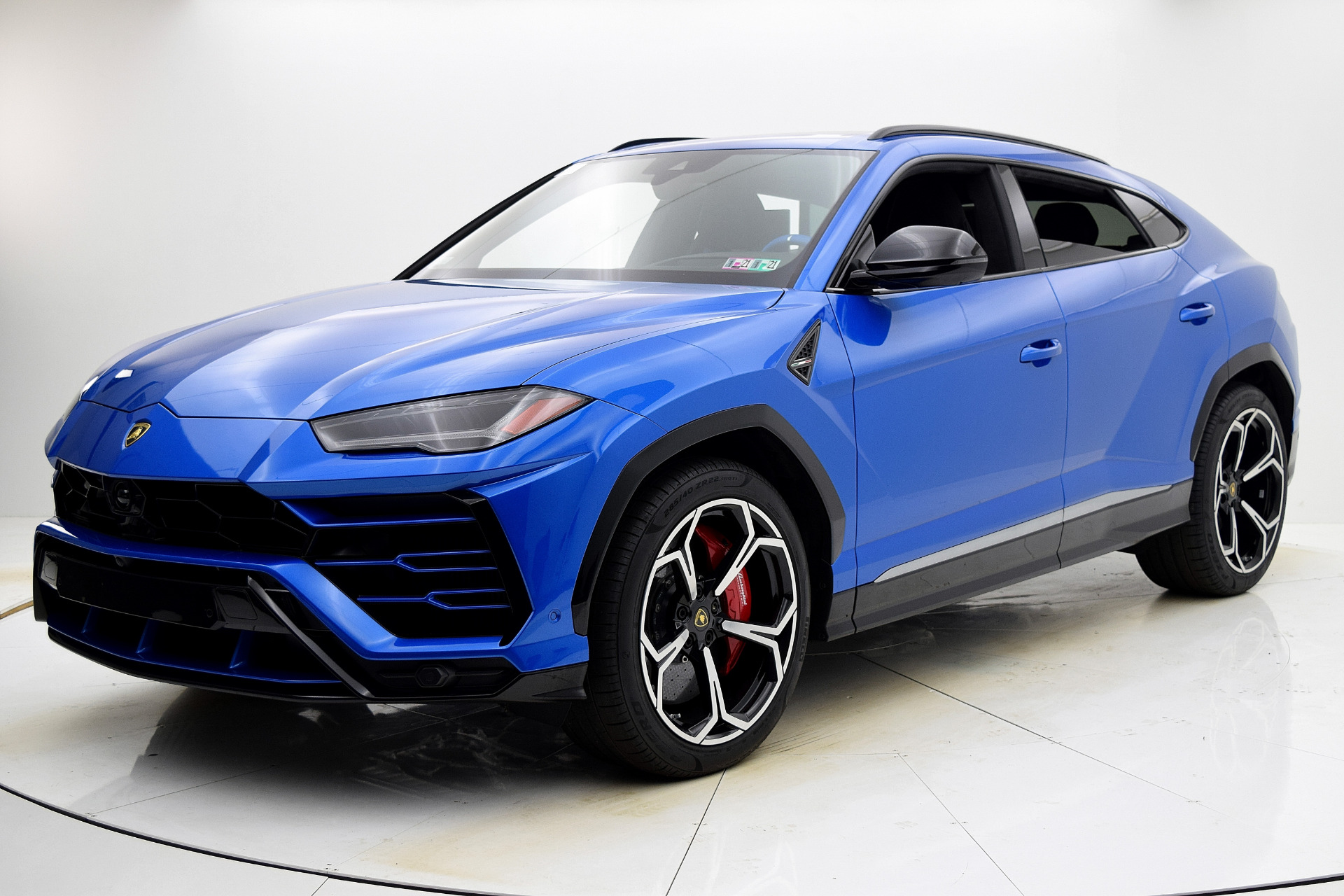 Used 2019 Lamborghini Urus for sale Sold at F.C. Kerbeck Lamborghini Palmyra N.J. in Palmyra NJ 08065 2