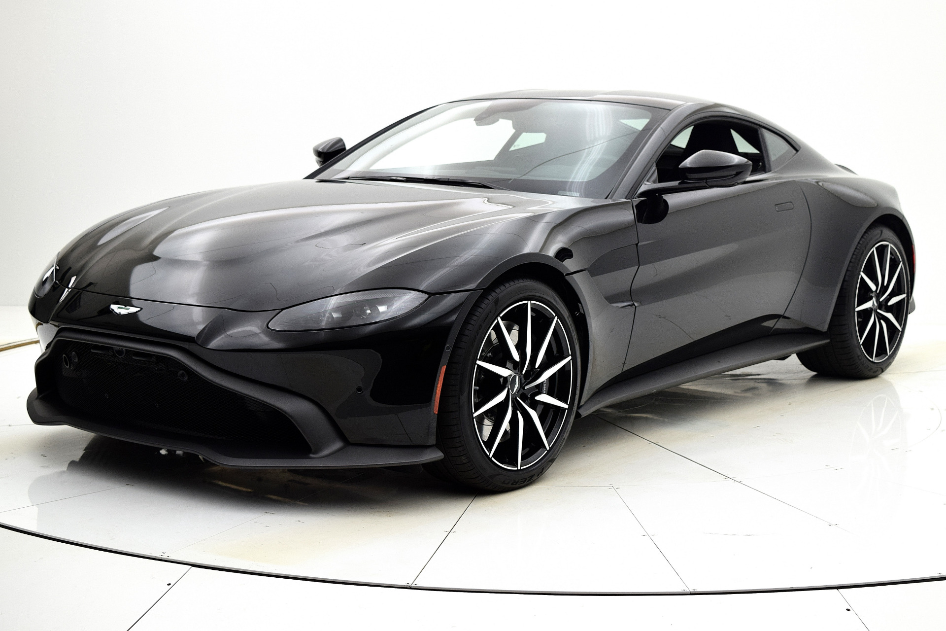 New 2019 Aston Martin Vantage for sale Sold at F.C. Kerbeck Lamborghini Palmyra N.J. in Palmyra NJ 08065 2